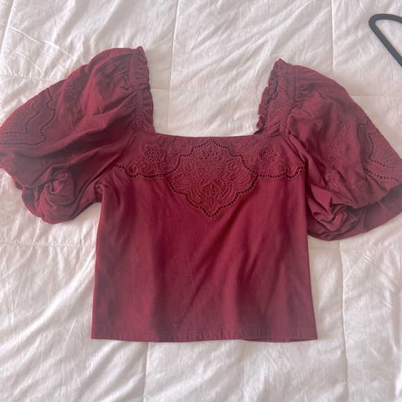 Burgundy V-Neck Printed Puff Sleeve Top main image 1